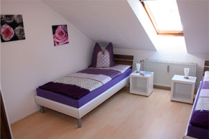 Schlafzimmer 2